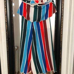 L’Atiste skirt and crop top set. Scalloped bottom on both